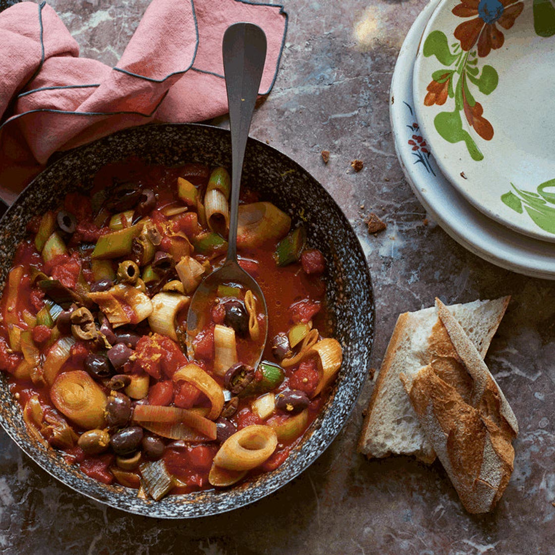 Leek stew with olives (mâncare de praz cu măsline)