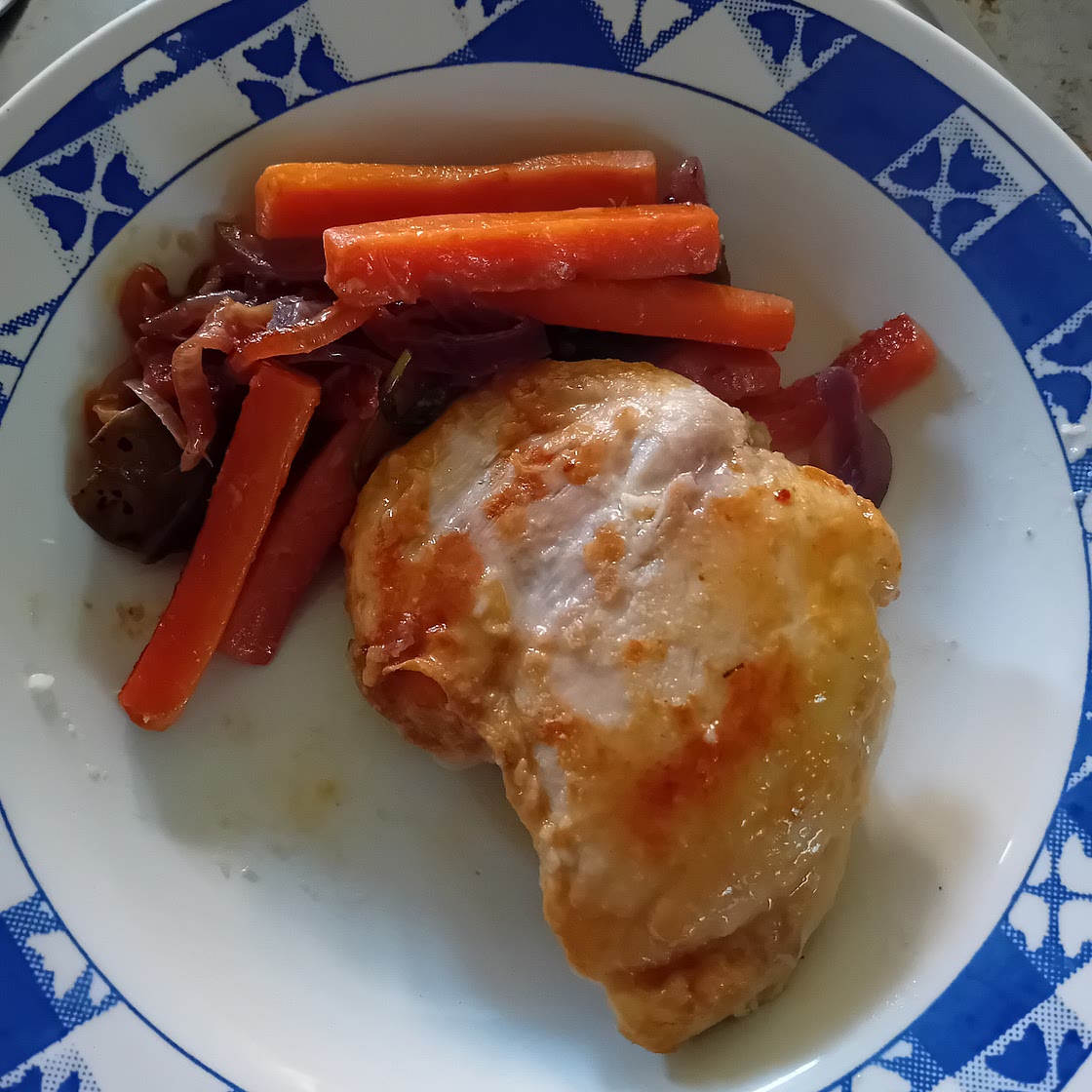 POLLO EN SALSA