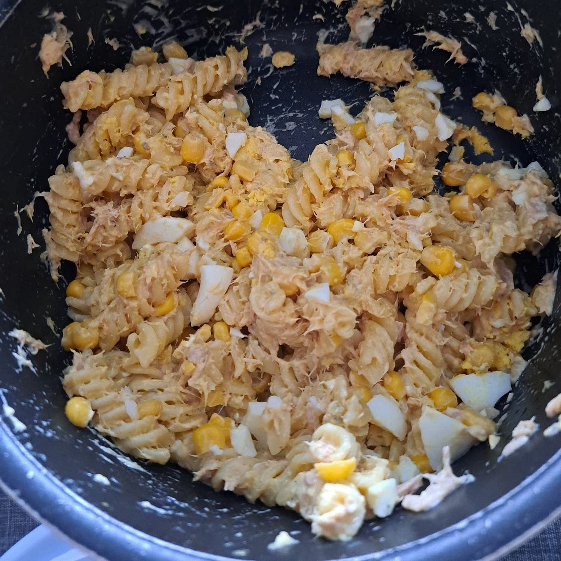 Tuna and sweetcorn pasta 