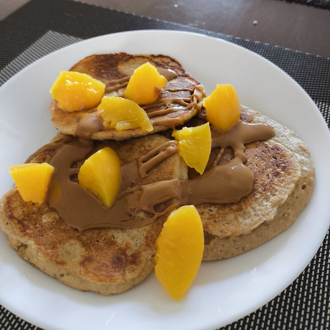 Healthy Banana Oat Pancakes