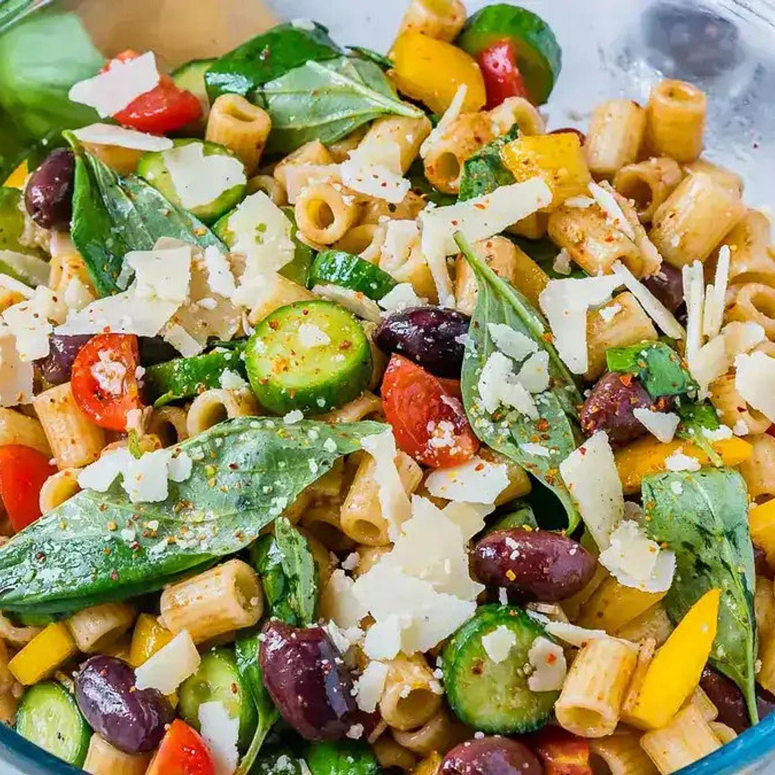 Amazing Pasta Salad with Seasonal Vegetables
