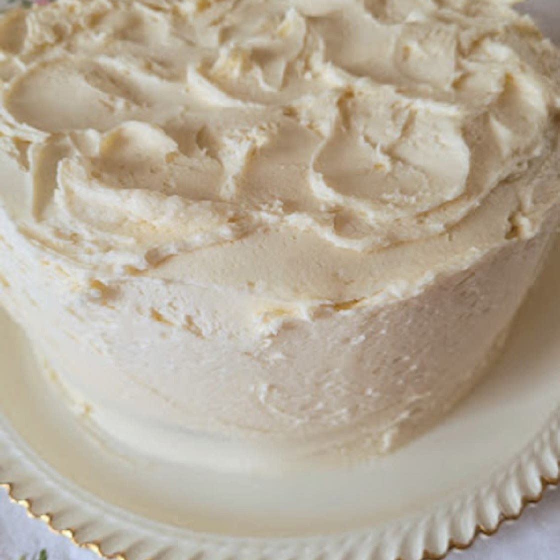 Whipped Vanilla Frosting
