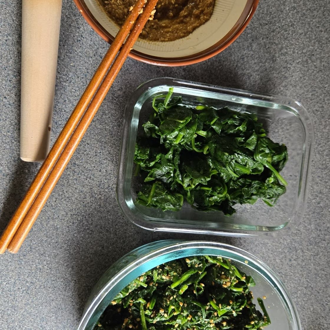 Japanese Spinach Salad with Sesame Dressing (Gomaae)