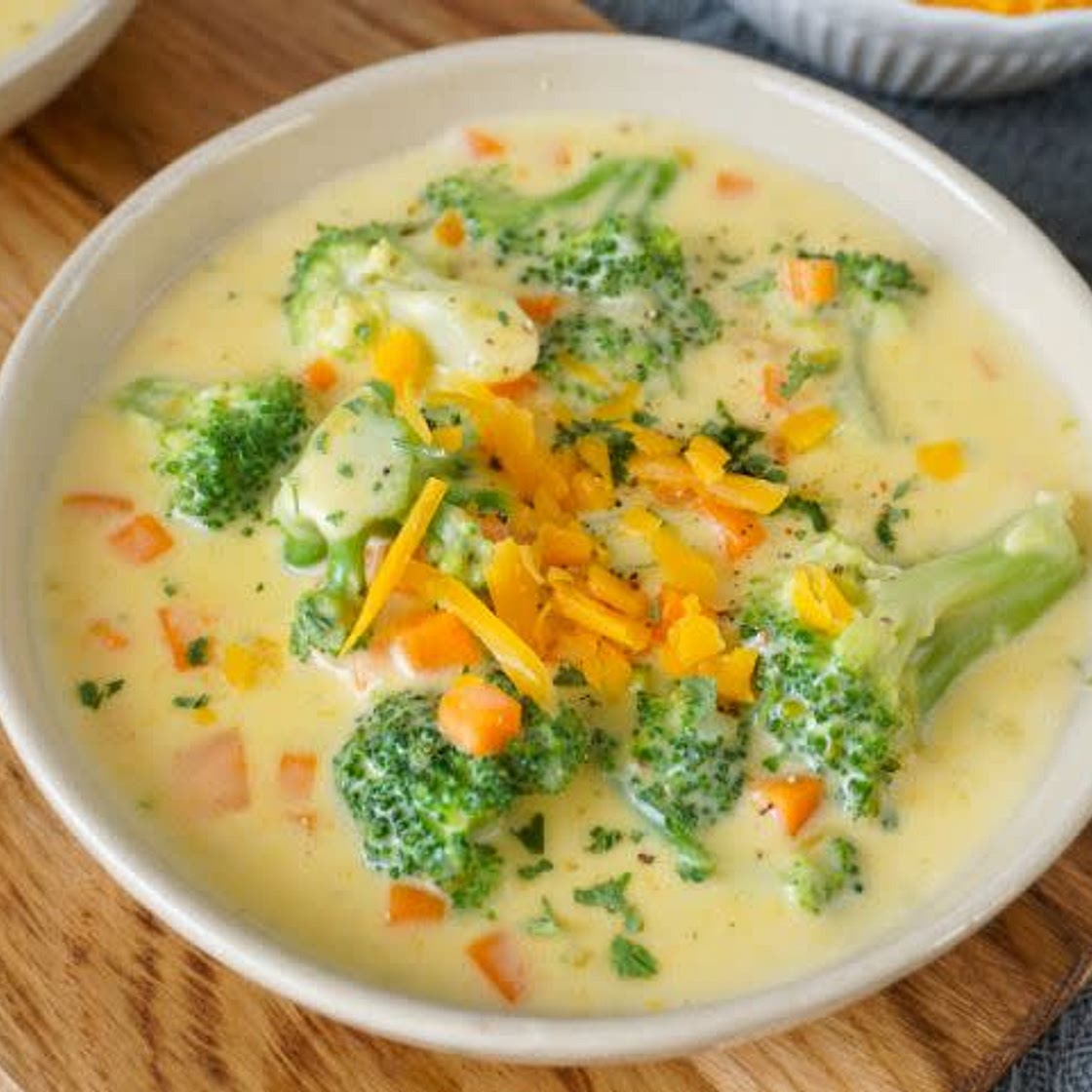 Brokkoli-Cheddar-Suppe