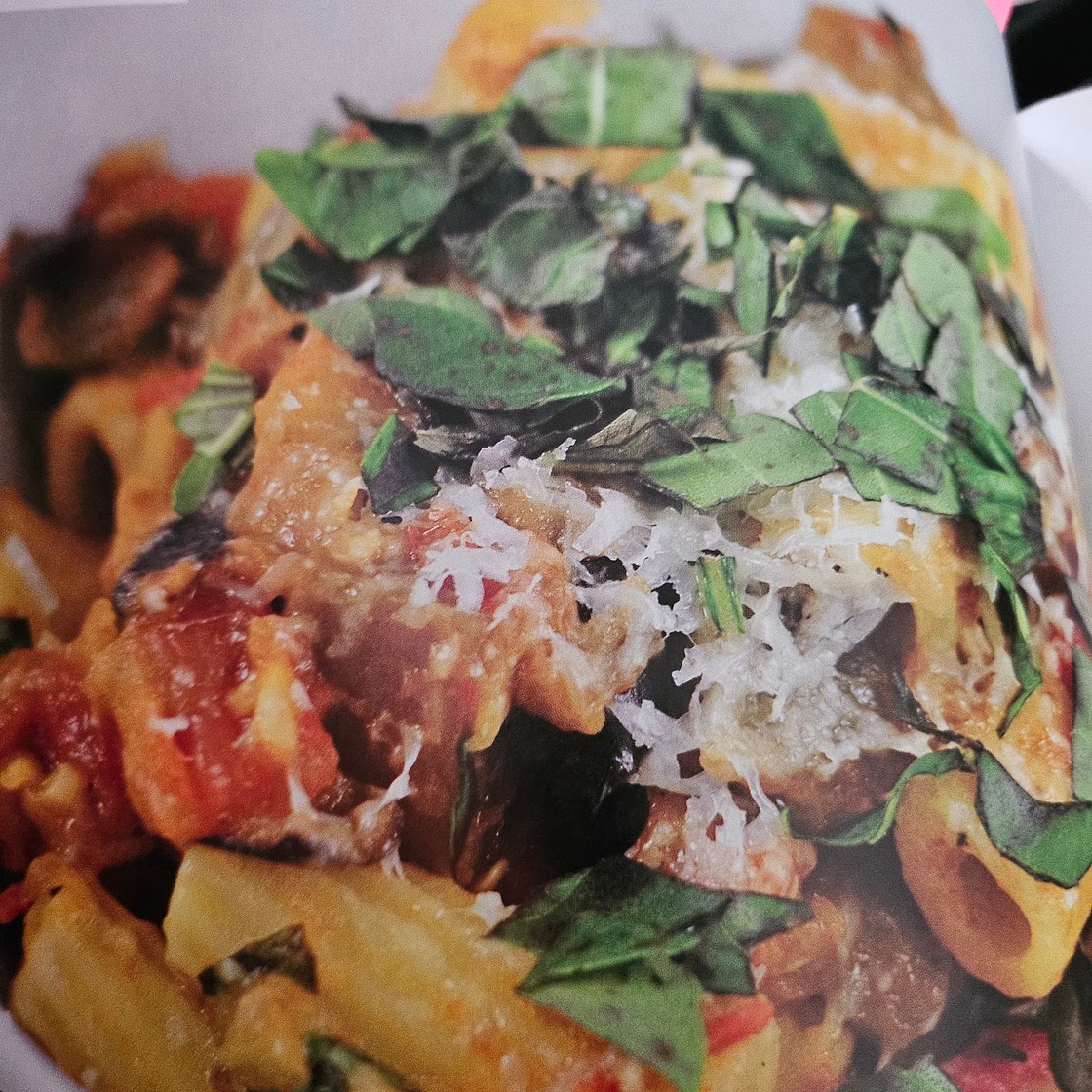 Pasta with eggplant and Tomato