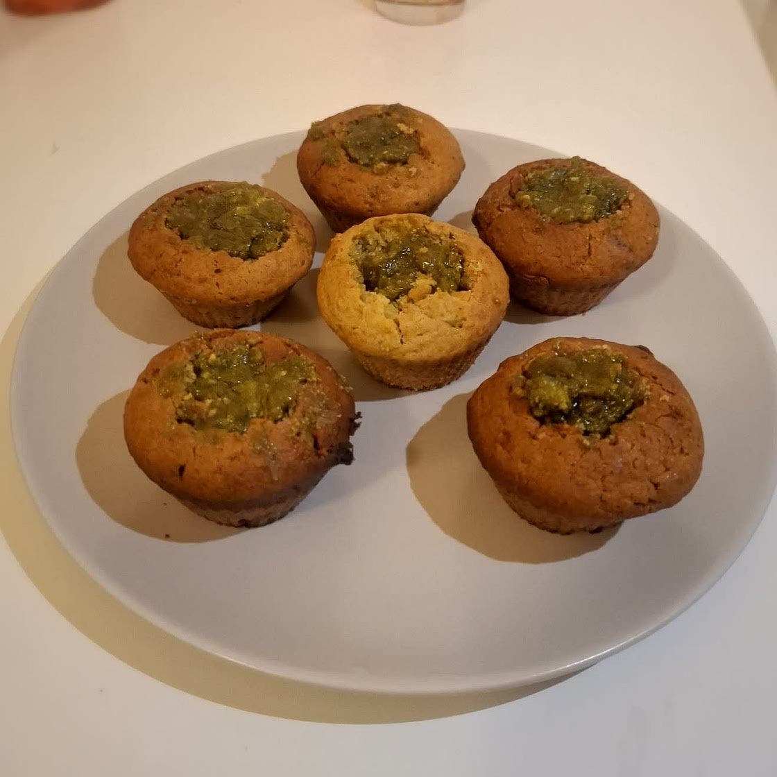 Vegan Pistachio Muffins With Pistachio Crumble