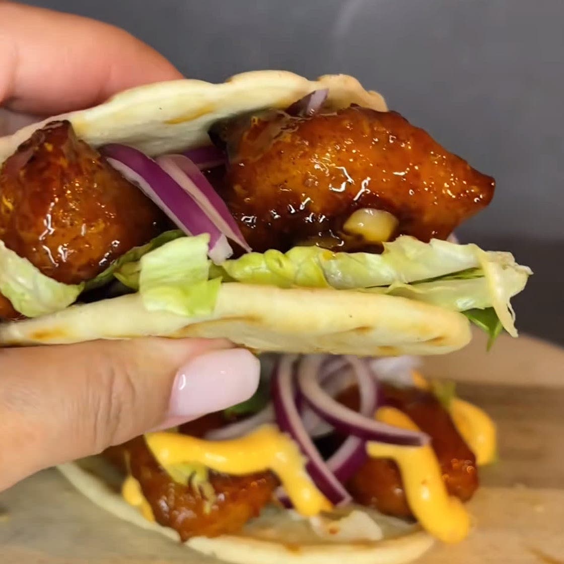 Crispy chicken flatbread