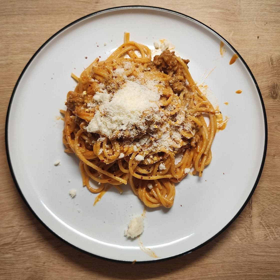 Creamy Tomato Paste Pasta 🍝