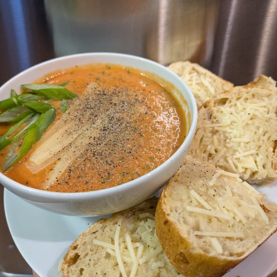 Vegan Tomato Basil Soup