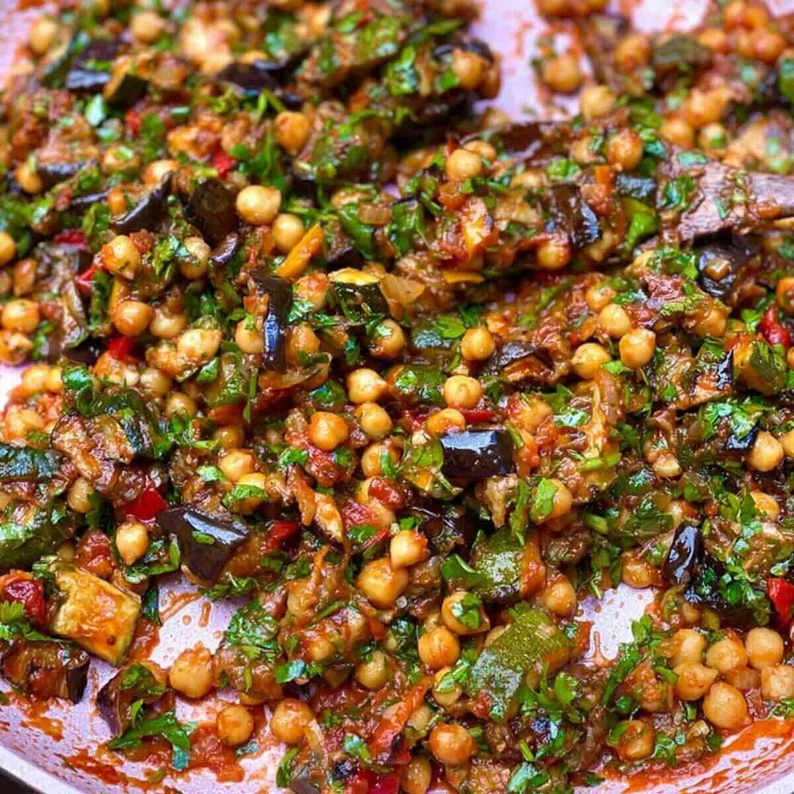 Easy Chickpea Ratatouille Recipe (Vegan, 35-Min)