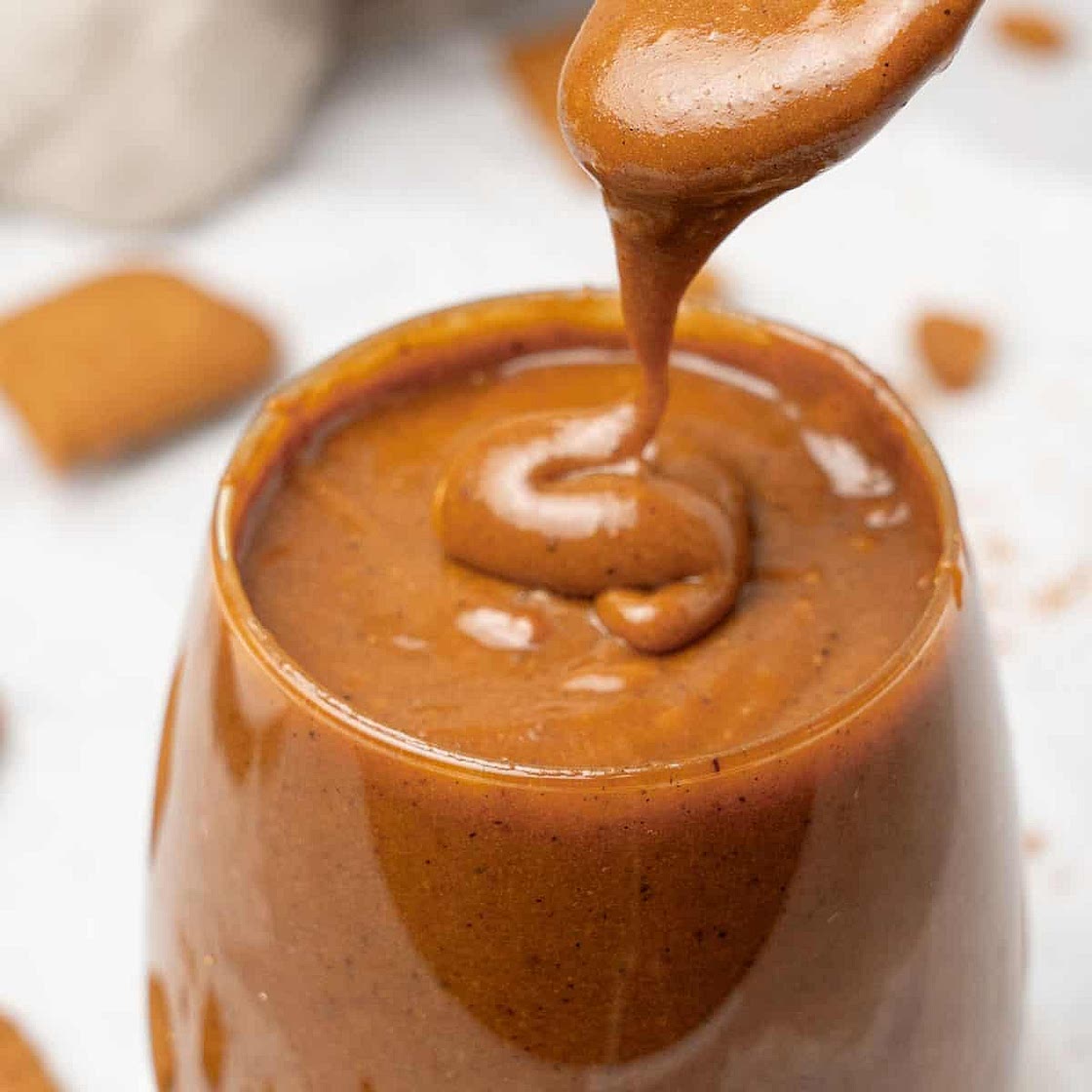 Homemade Lotus Biscoff Spread (VIDEO)