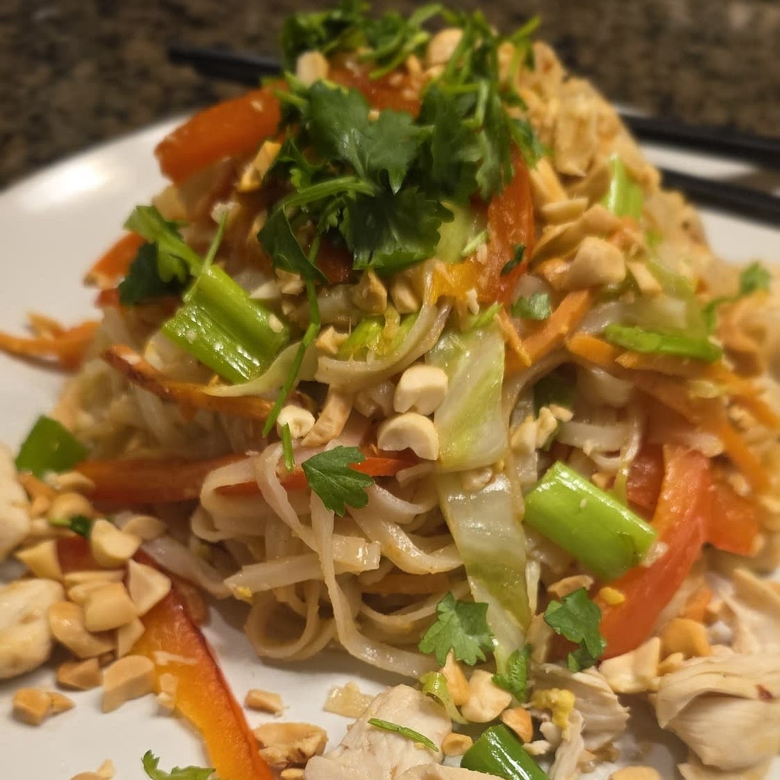 Easy Spicy Chicken Pad Thai
