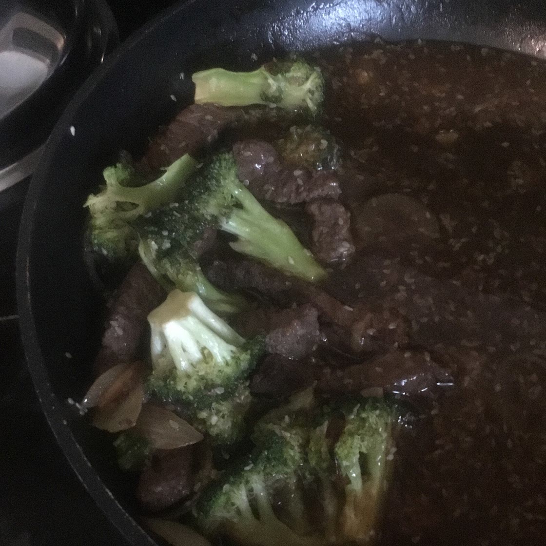 Beef and broccoli stir-fry