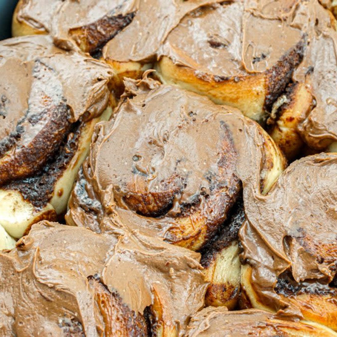 Homemade Chocolate Cinnamon Rolls