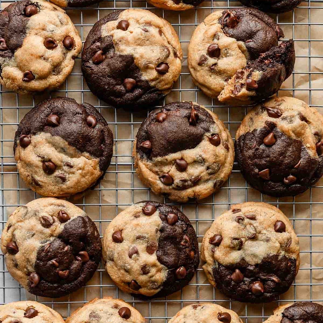 Soft-Baked Peanut Butter Chocolate Swirl Cookies