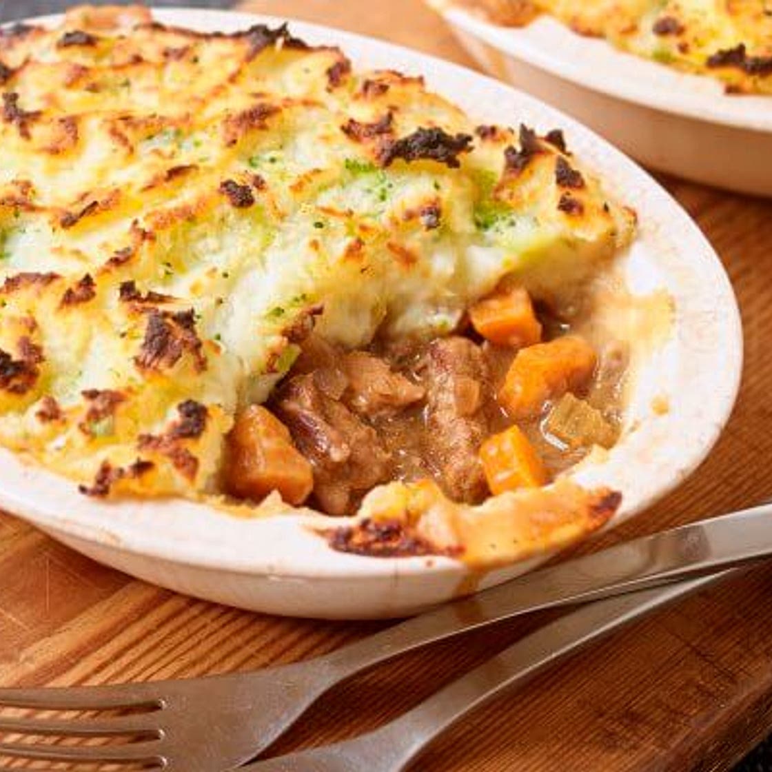 Slow-cooked beef pie