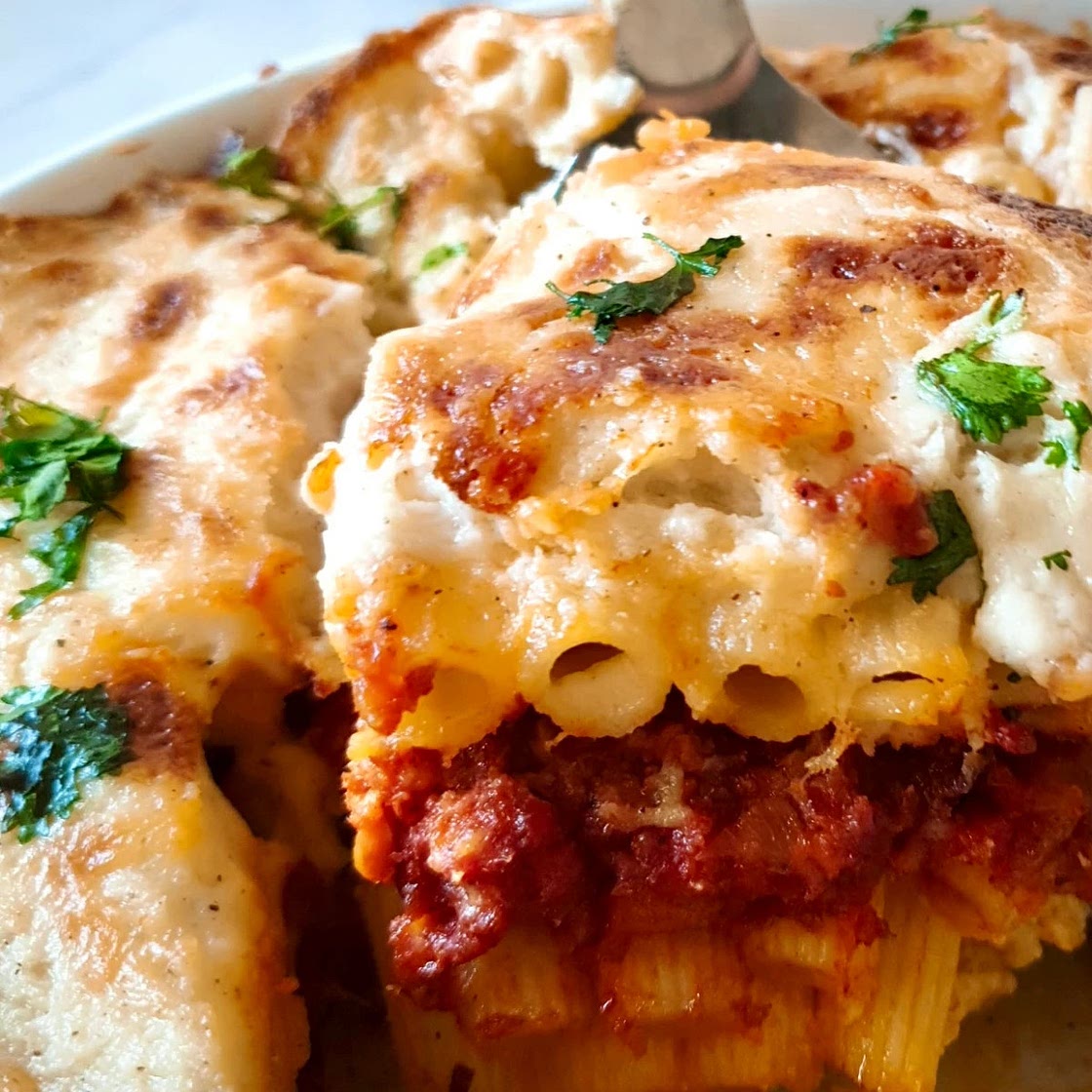 CREAMY Macarona Bechamel Pasta Recipe (White Sauce Bake)