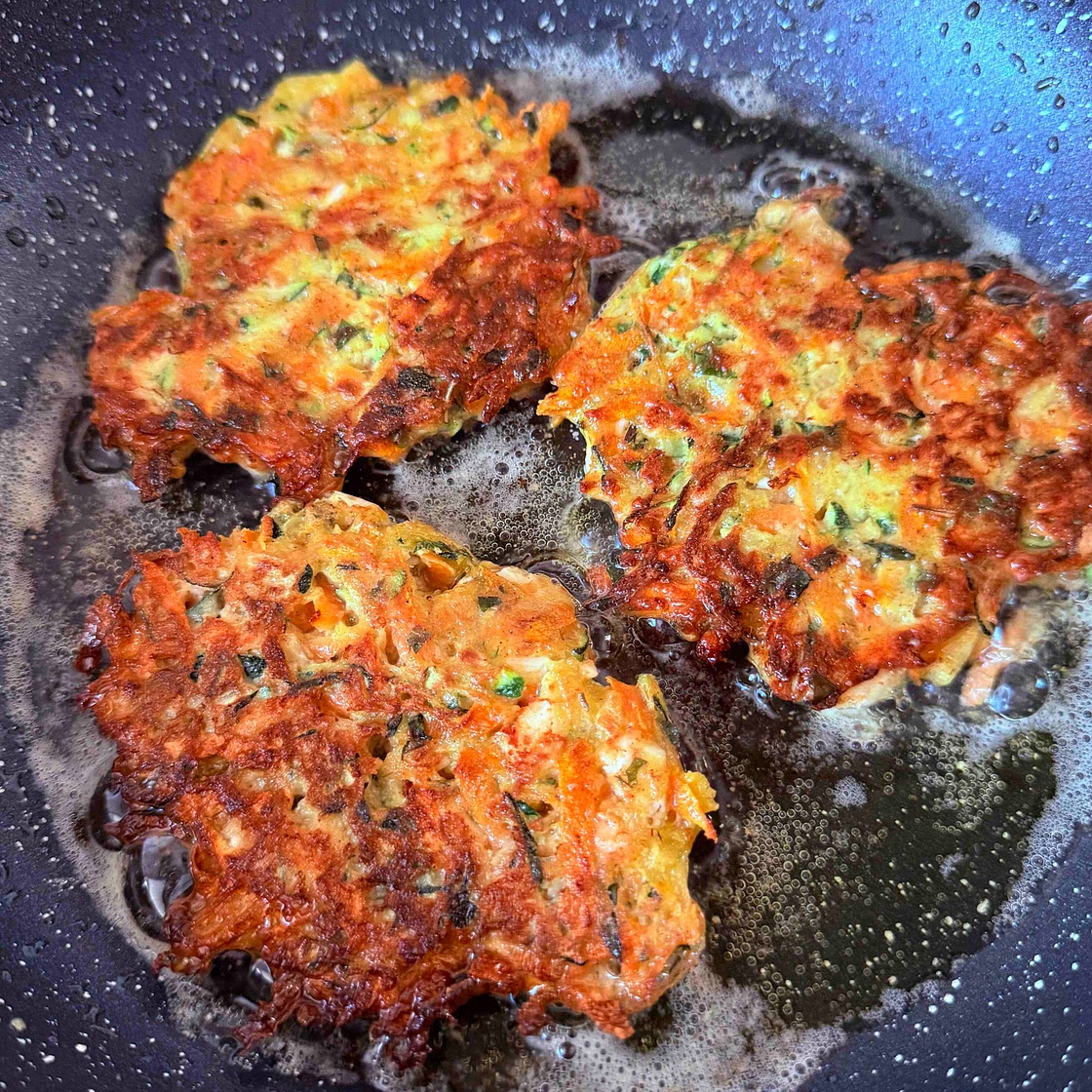 Zucchini feta fritters with mint yogurt sauce 