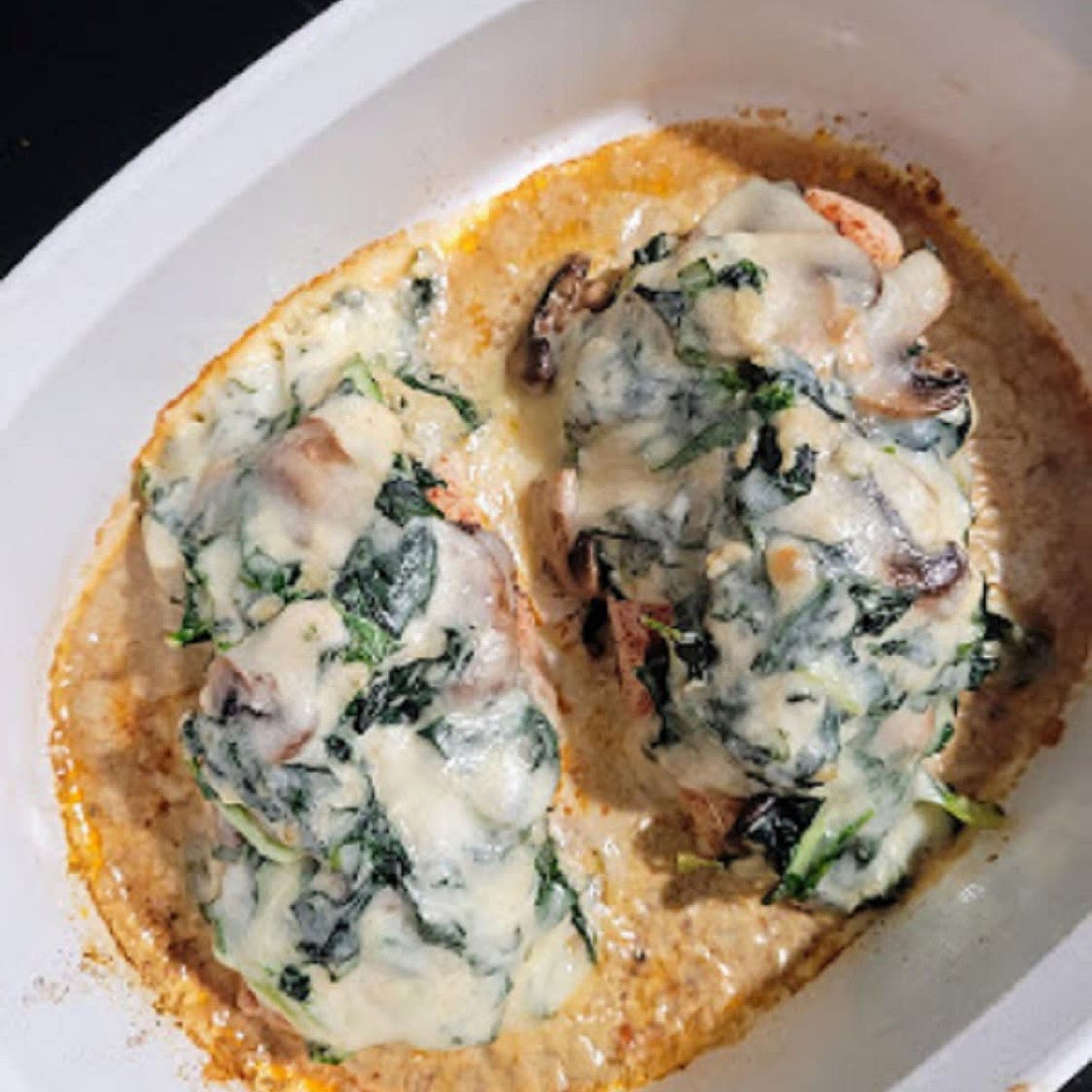 Smothered Chicken with Spinach and Mushrooms