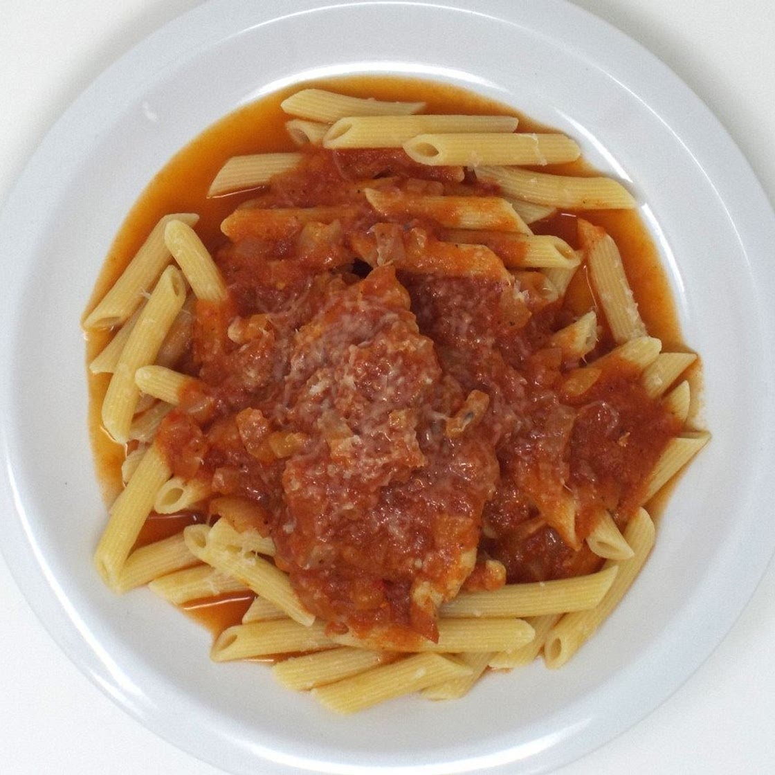 Boneless Chicken Kapama with Penne Pasta