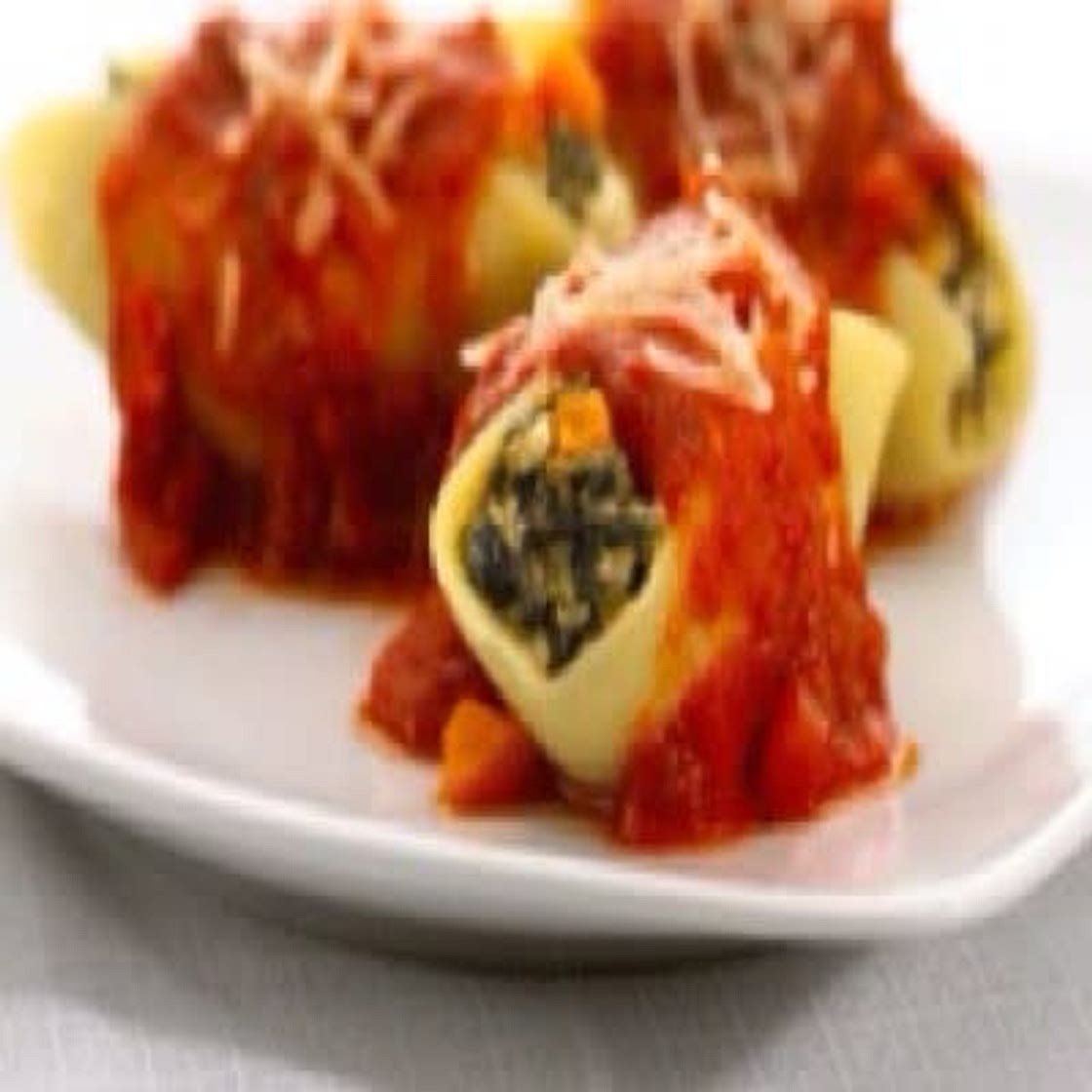 Cheese & Spinach Stuffed Shells