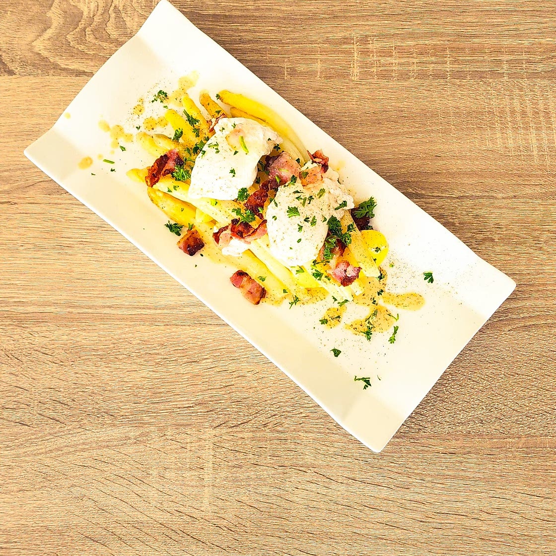 Asperges blanches, lard et œuf mollet