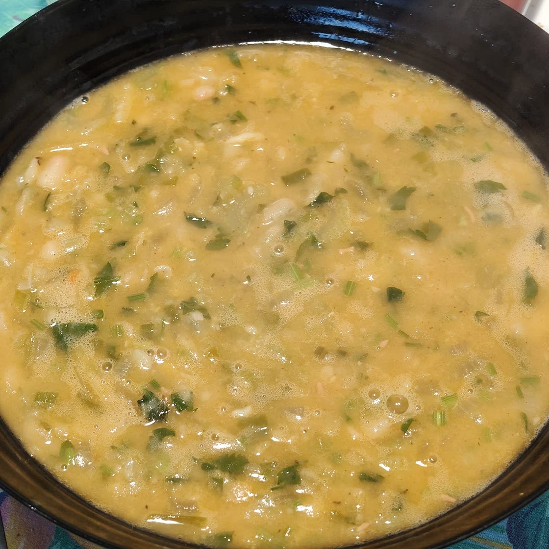 Easy Rosemary Garlic White Bean Soup