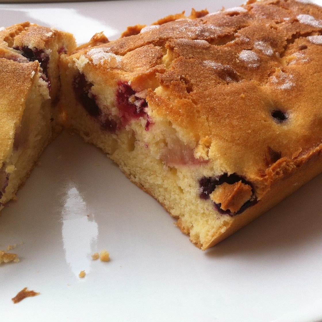 Summer Fruit Drizzle Cake