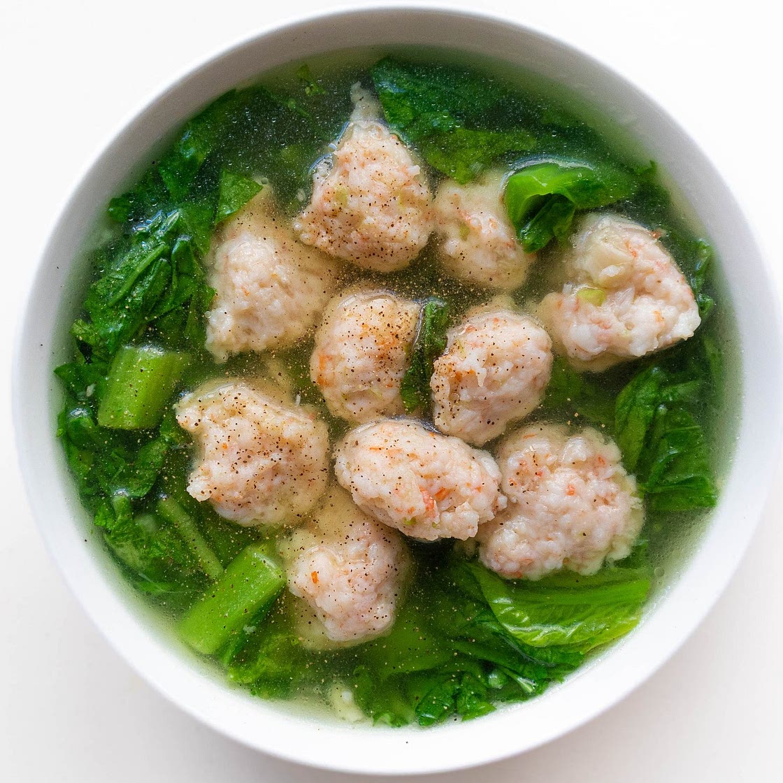 Vietnamese Mustard Green Soup with Shrimp Balls (Canh Cai Be Xanh Nau Tom Bam)