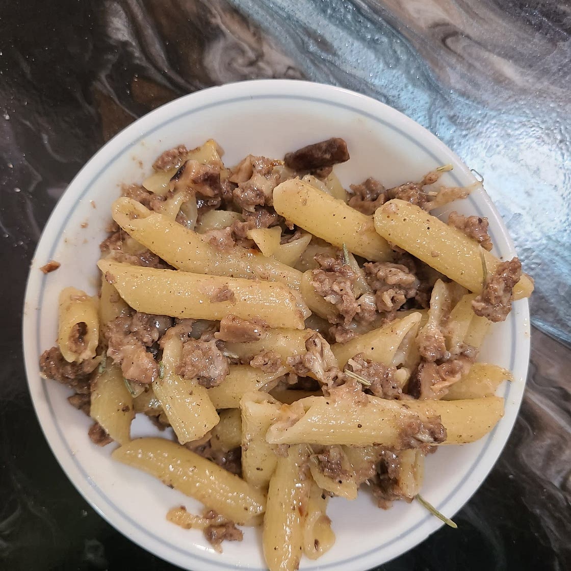 Creamy Mushroom Pasta With Vegetarian Sausage