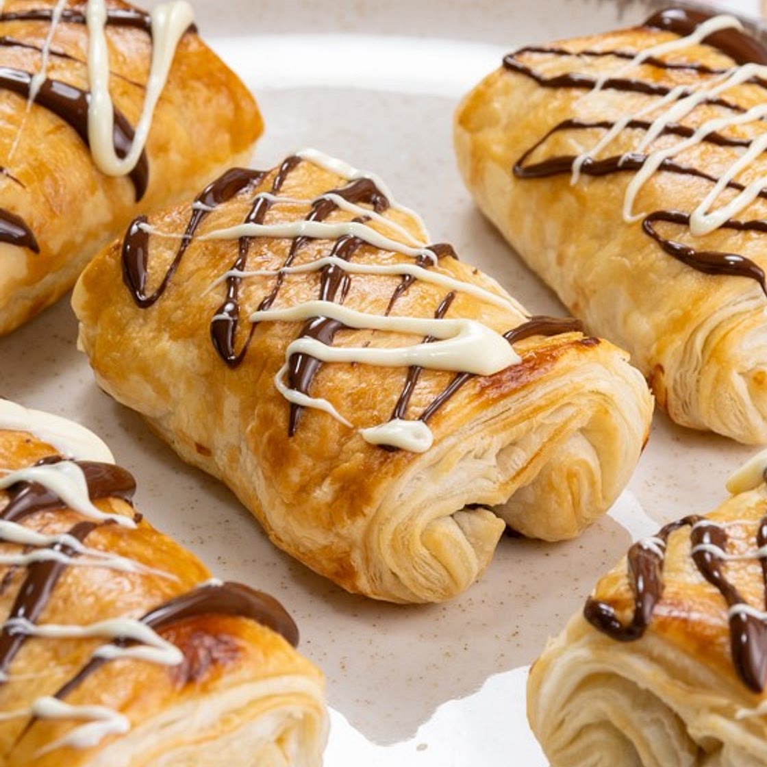PAIN AU CHOCOLAT IN FRIGGITRICE AD ARIA