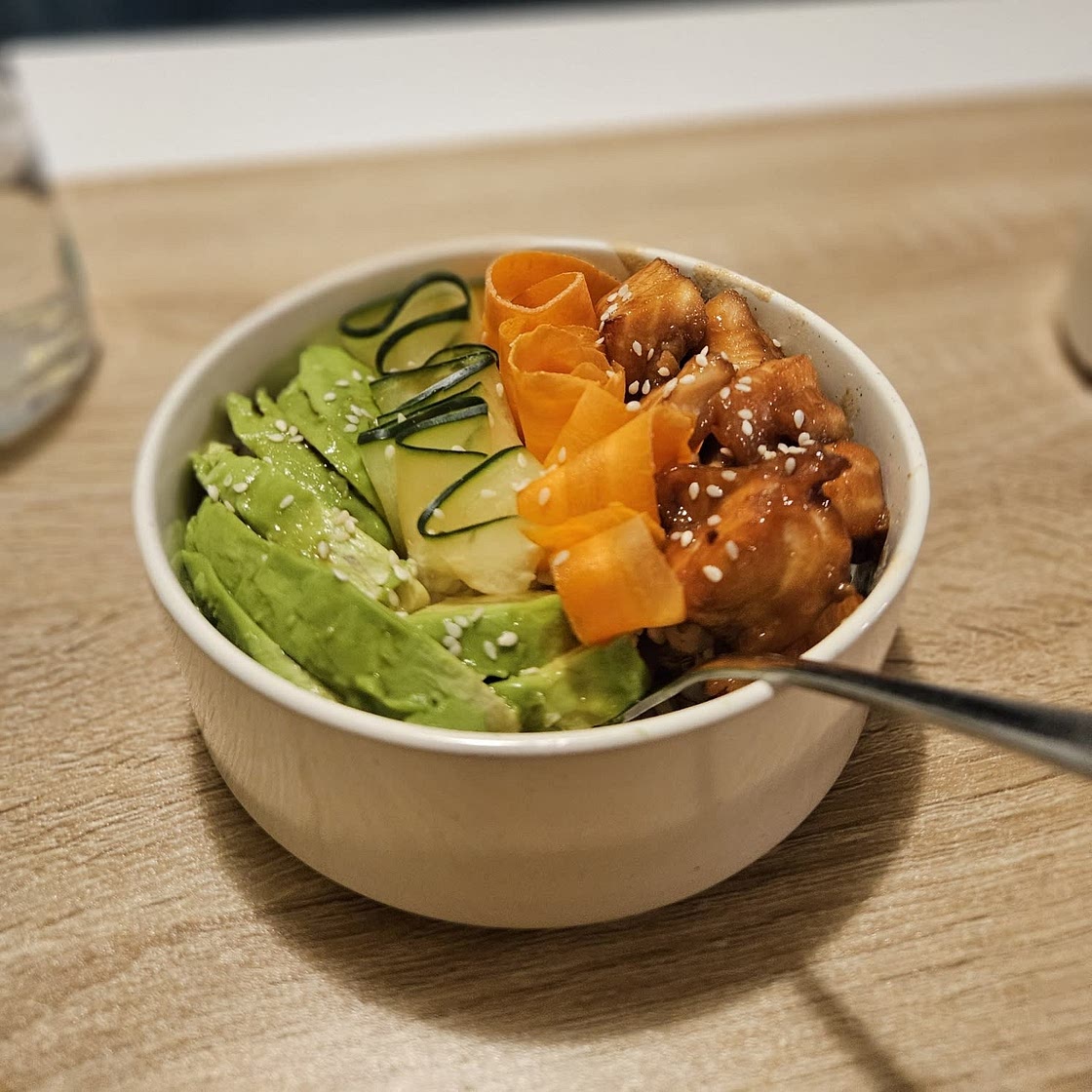 Air Fryer Teriyaki Salmon Bowl