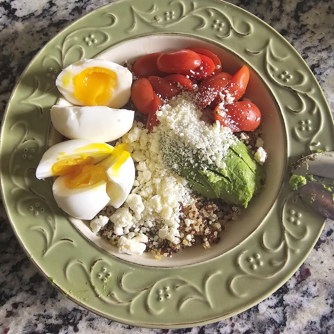 Quinoa Avocado Breakfast Bowl Recipe