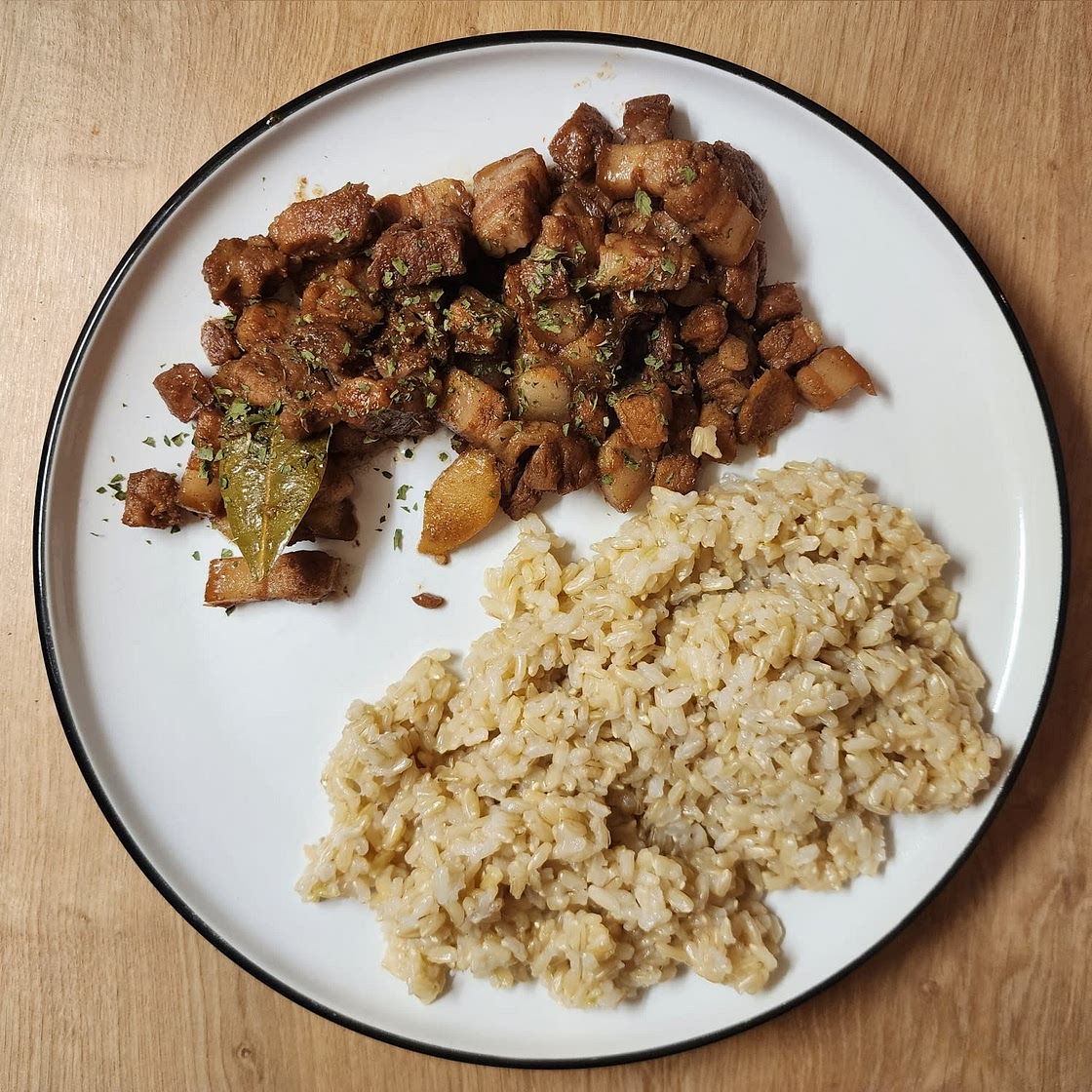 Braised Pork Belly (Hong Shao Rou/红烧肉), an Easy Version