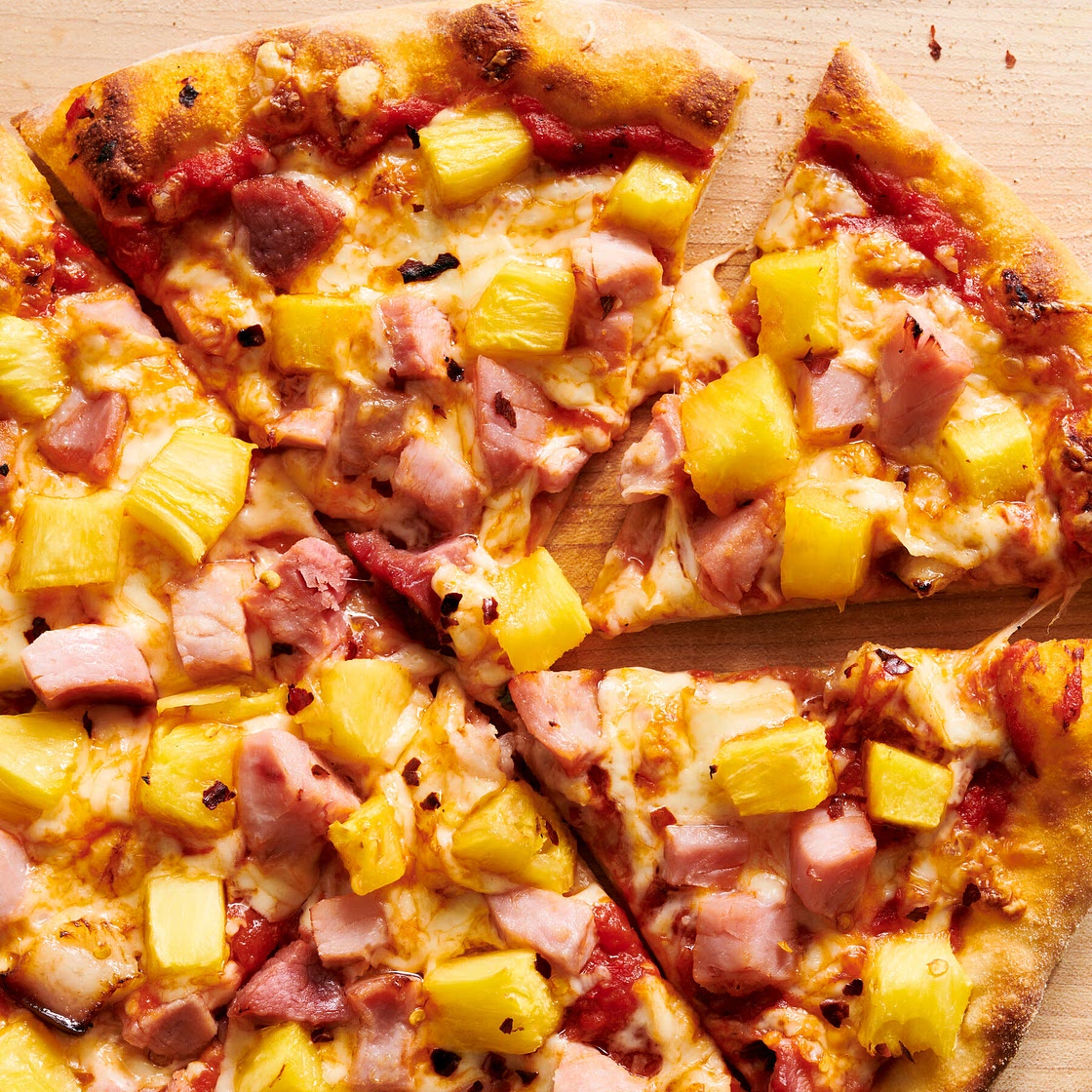 Pizza pineapple