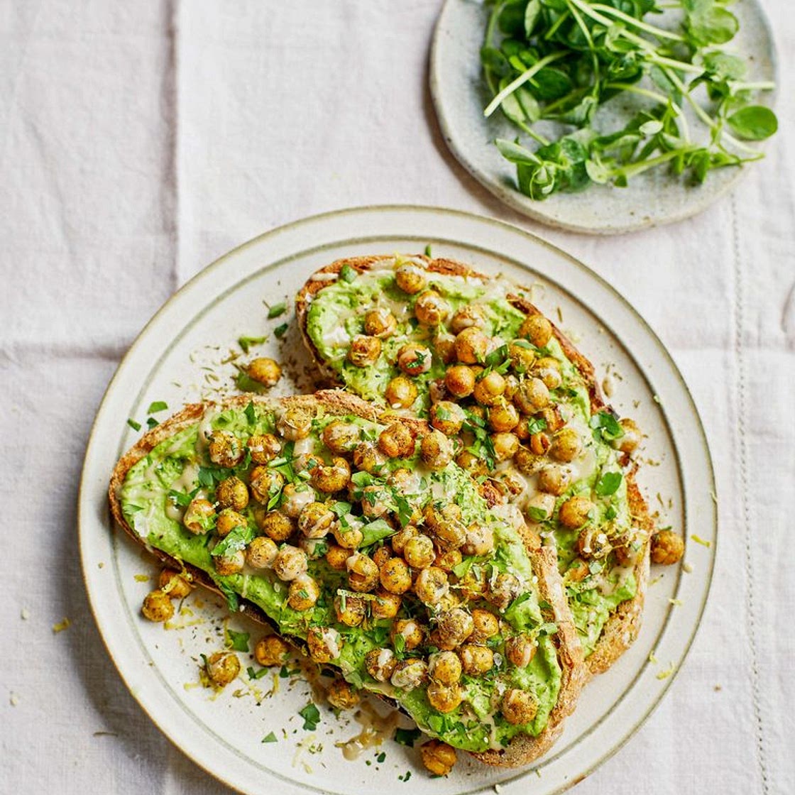 Crispy chickpeas on green toast