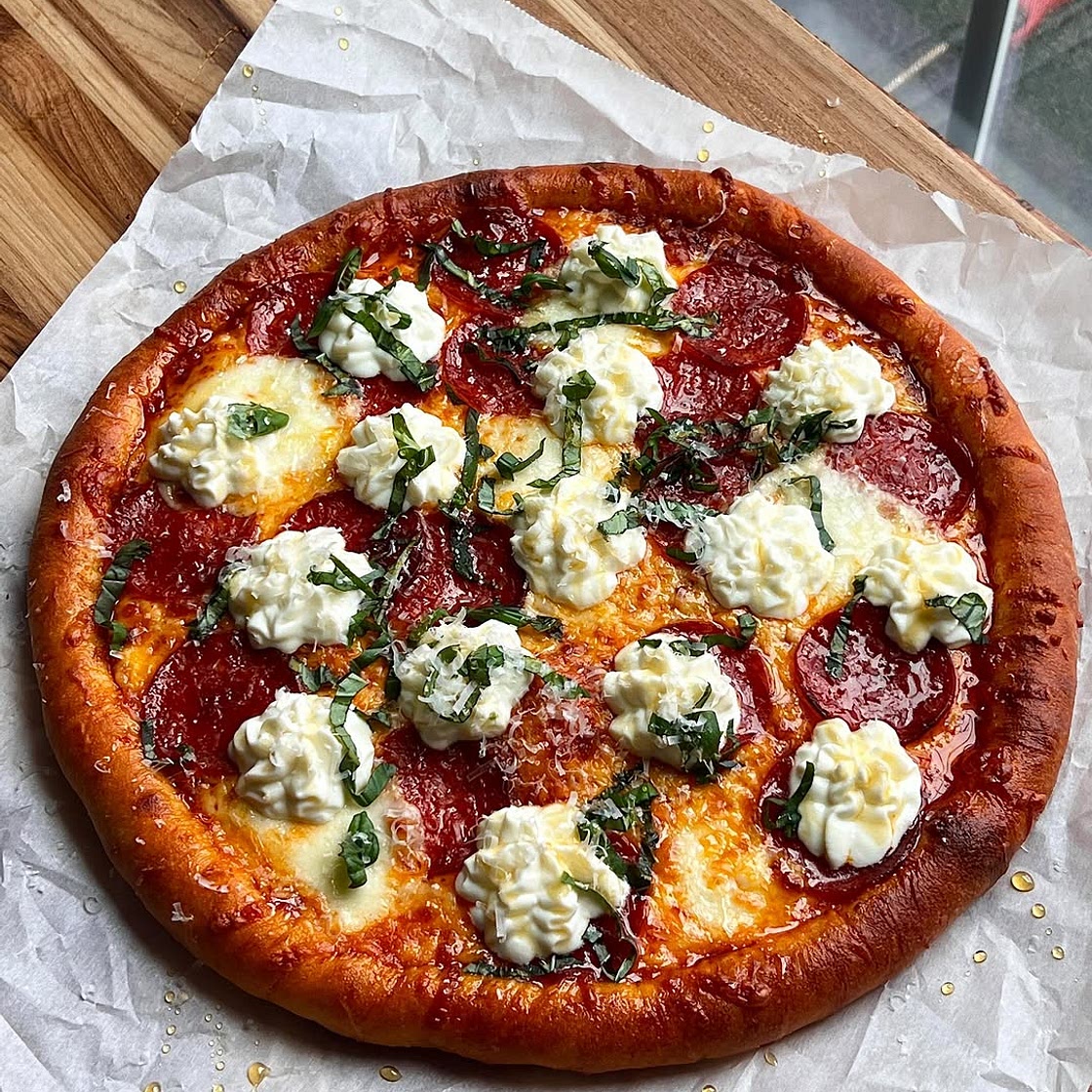 THE BEST SOURDOUGH DISCARD PIZZA