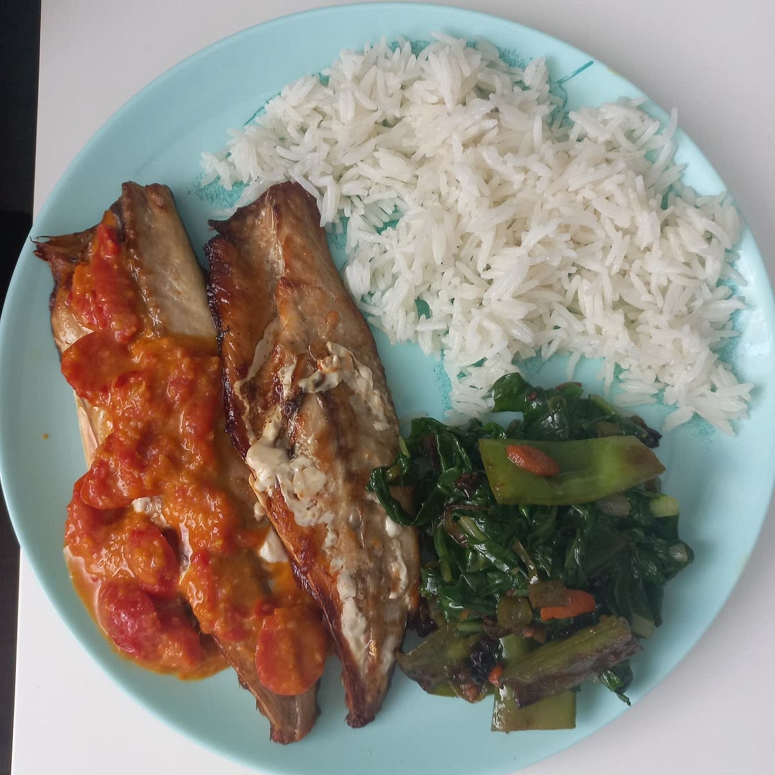 Lemongrass, ginger and lime fish with red rice (low sodium)