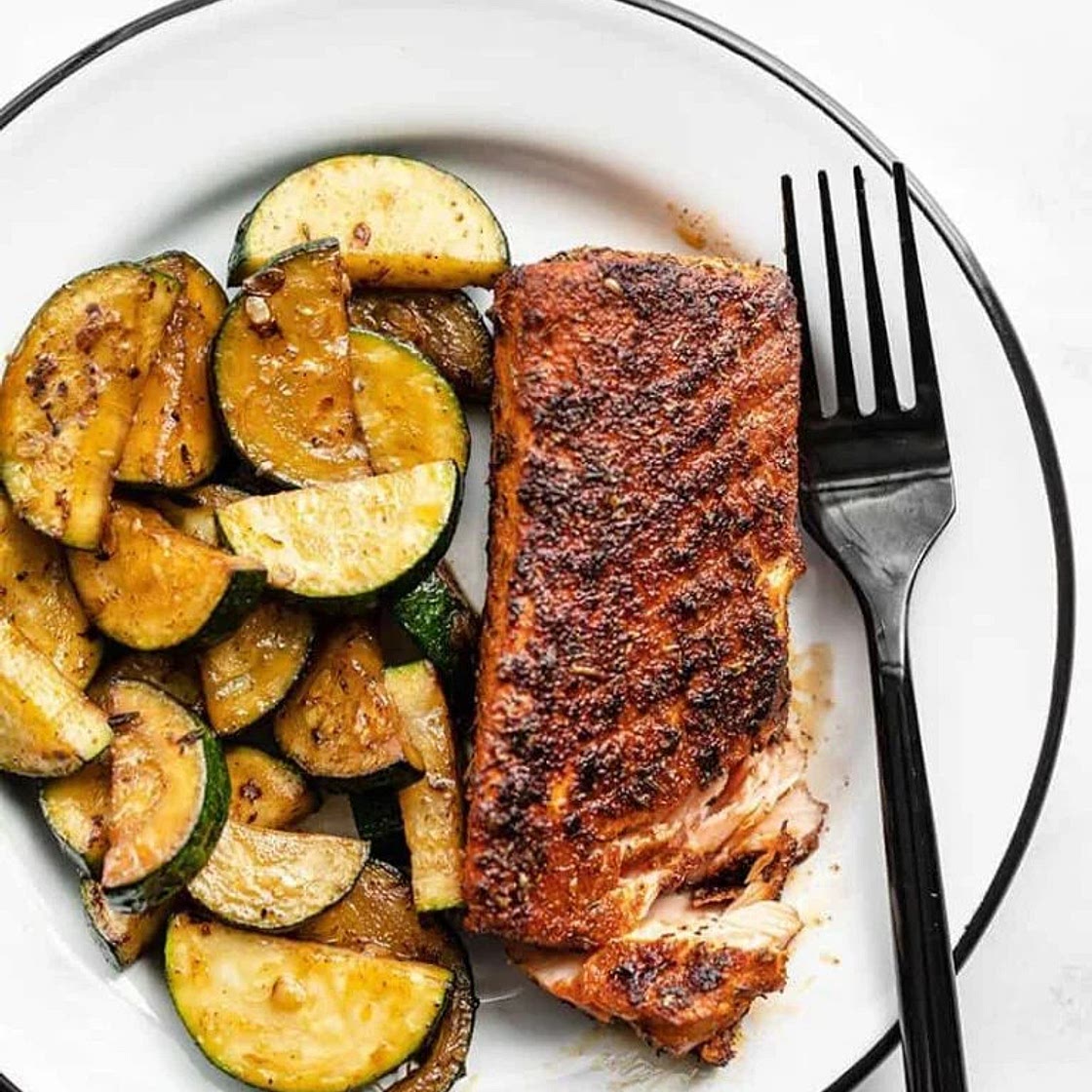 Blackened Salmon with Zucchini