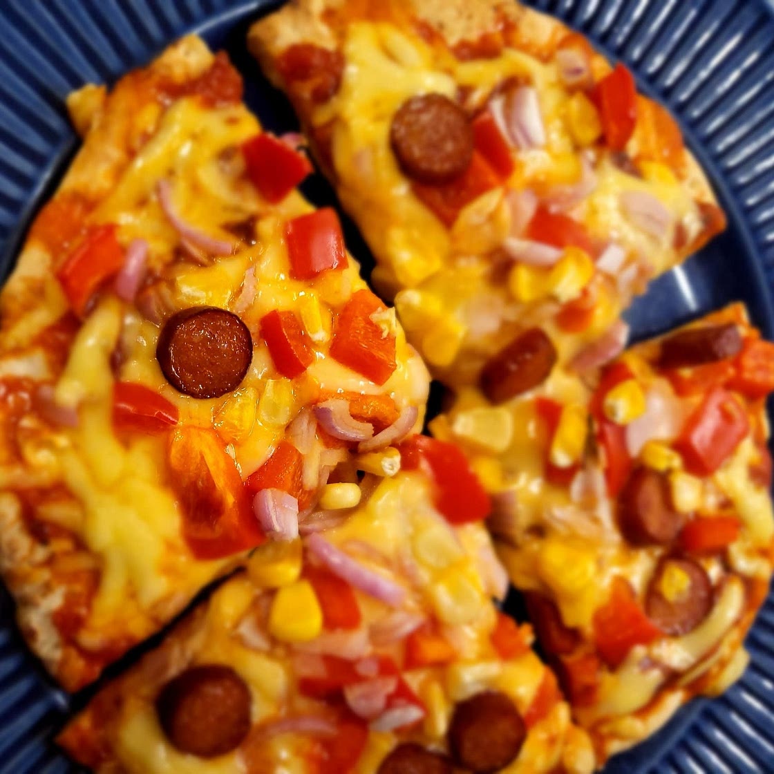 The Best Pita Pizza {3 Ways!}