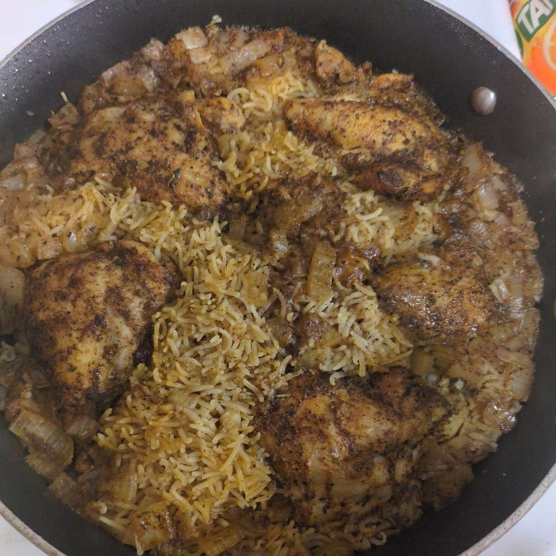 One Pot Chicken and Rice - The Dinner Bite