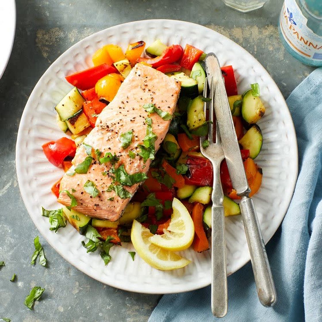 Air Fryer Salmon and Vegetables