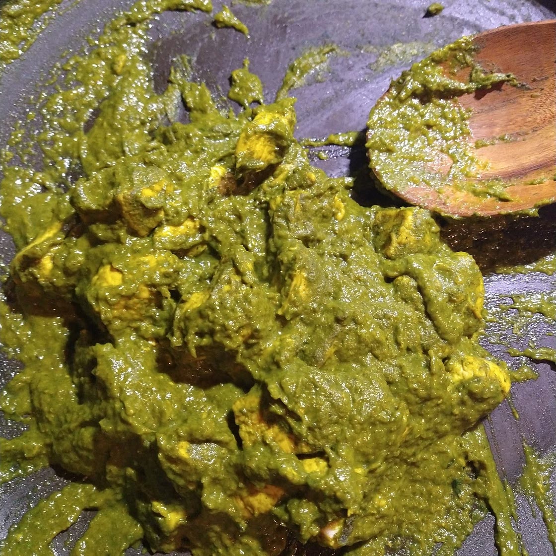 Chicken Saag (Chicken and Spinach Curry)