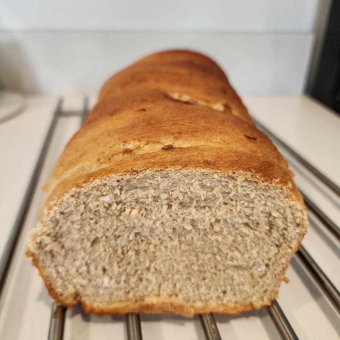 Soft & Sweet Honey Oat Bread