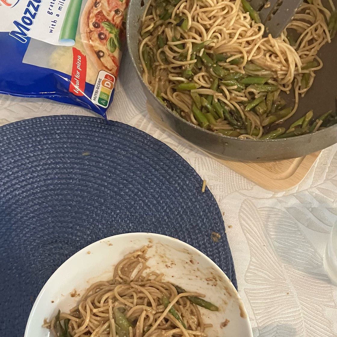 Lemon Asparagus Pasta