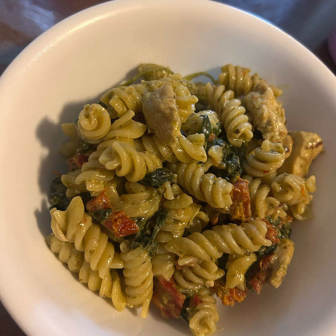One Pot Creamy Pesto Chicken Pasta