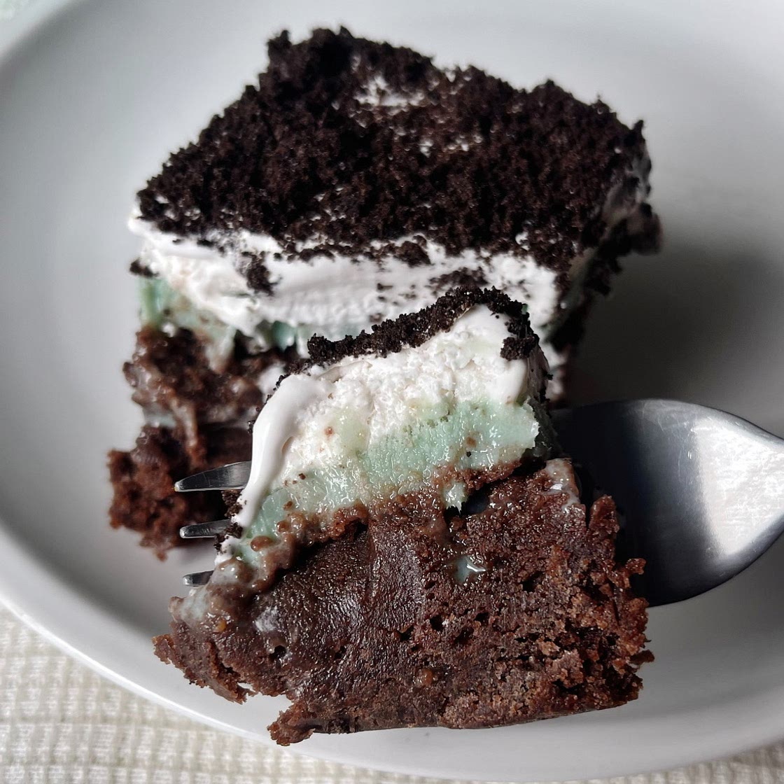 Peppermint Brownie Ice Cream Cake