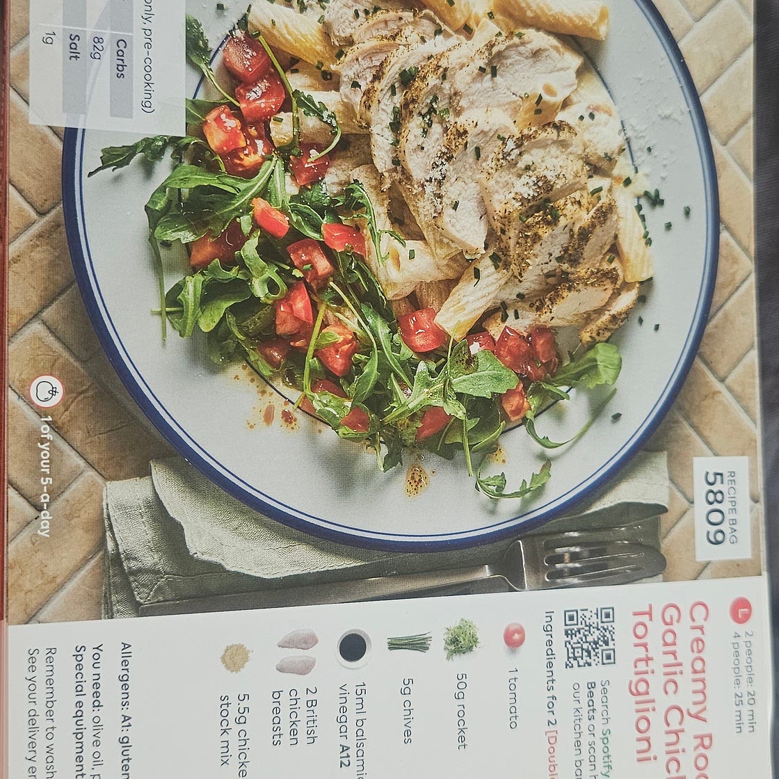 Creamy roasted garlic chicken tortiglioni