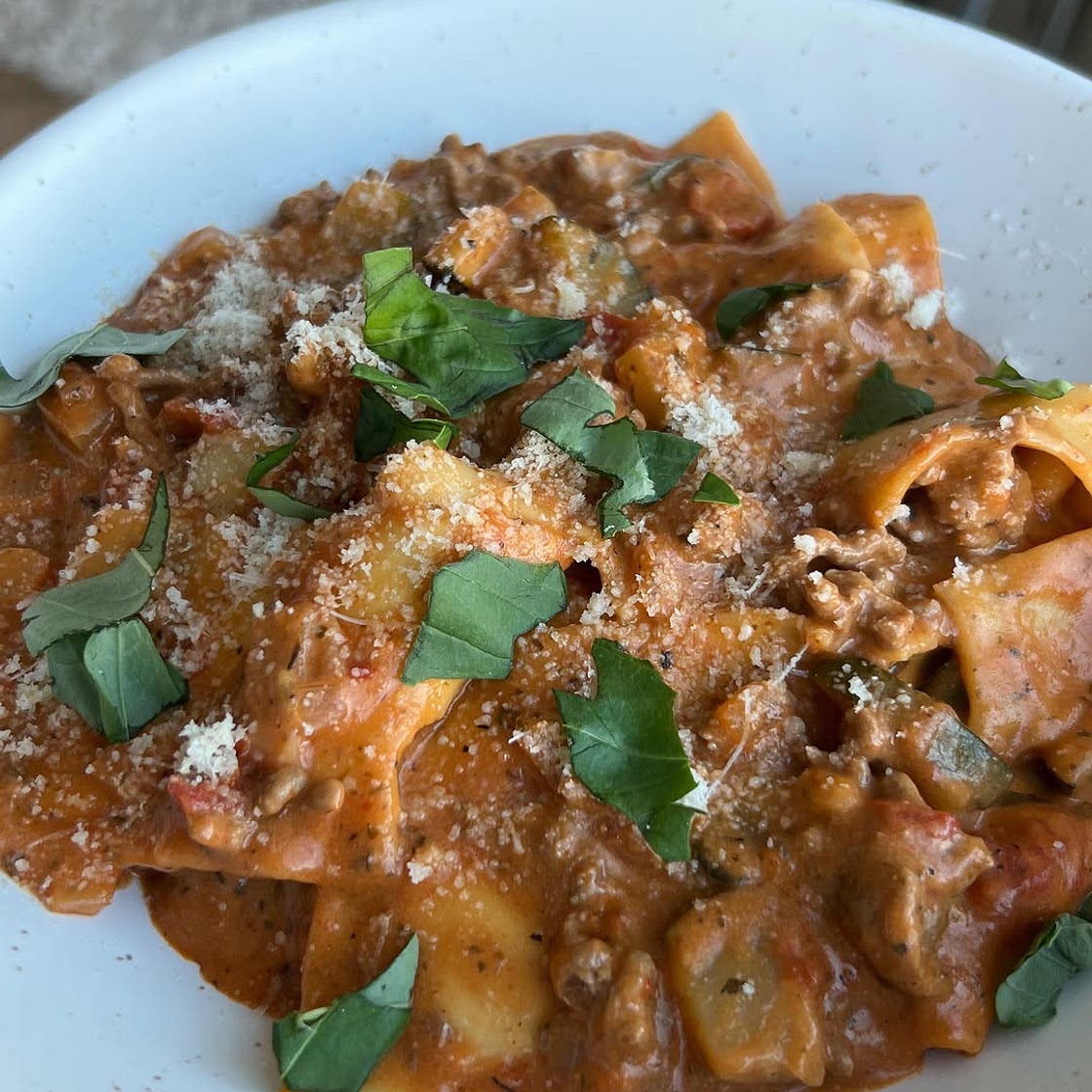 LAZY GIRL LASAGNA 🍝