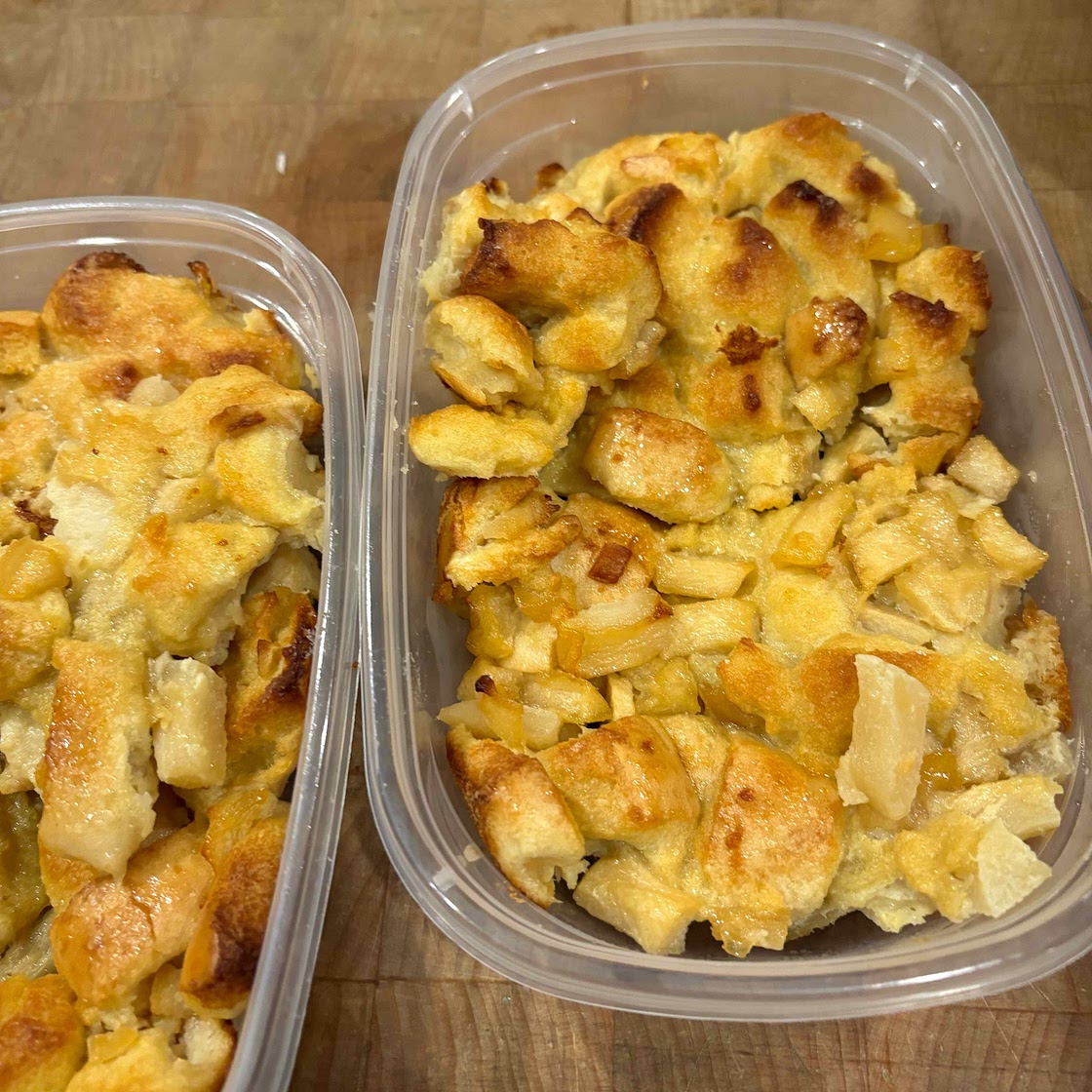 Apple French Toast Baked Casserole (Freezer/Vegetarian)